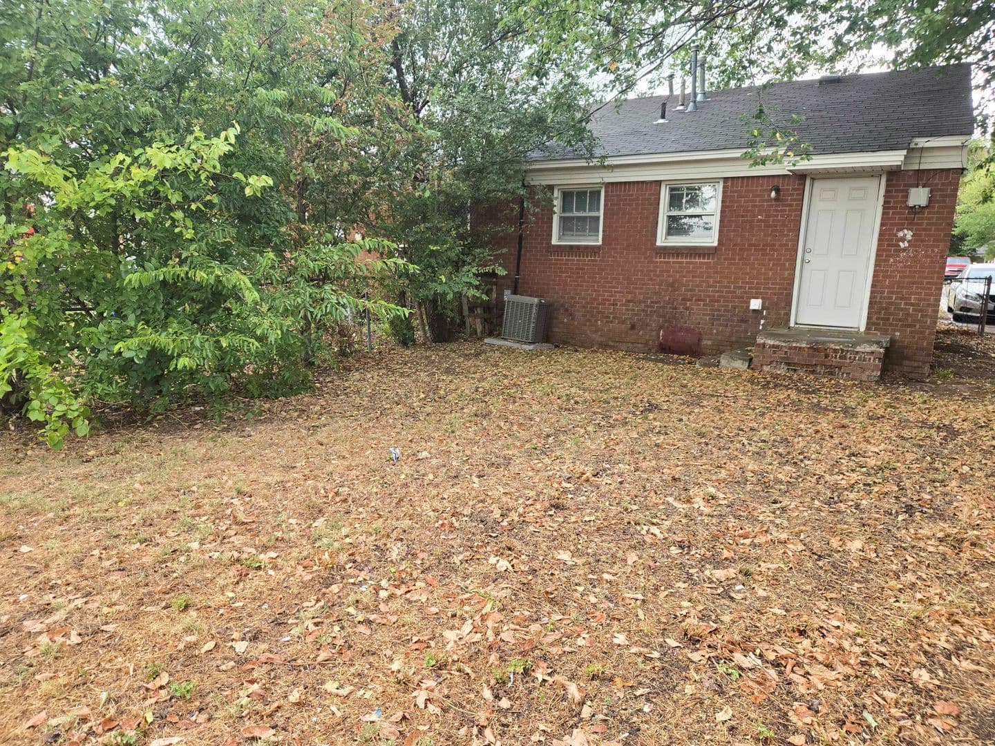 Midwest City House: 515 E Indian Drive