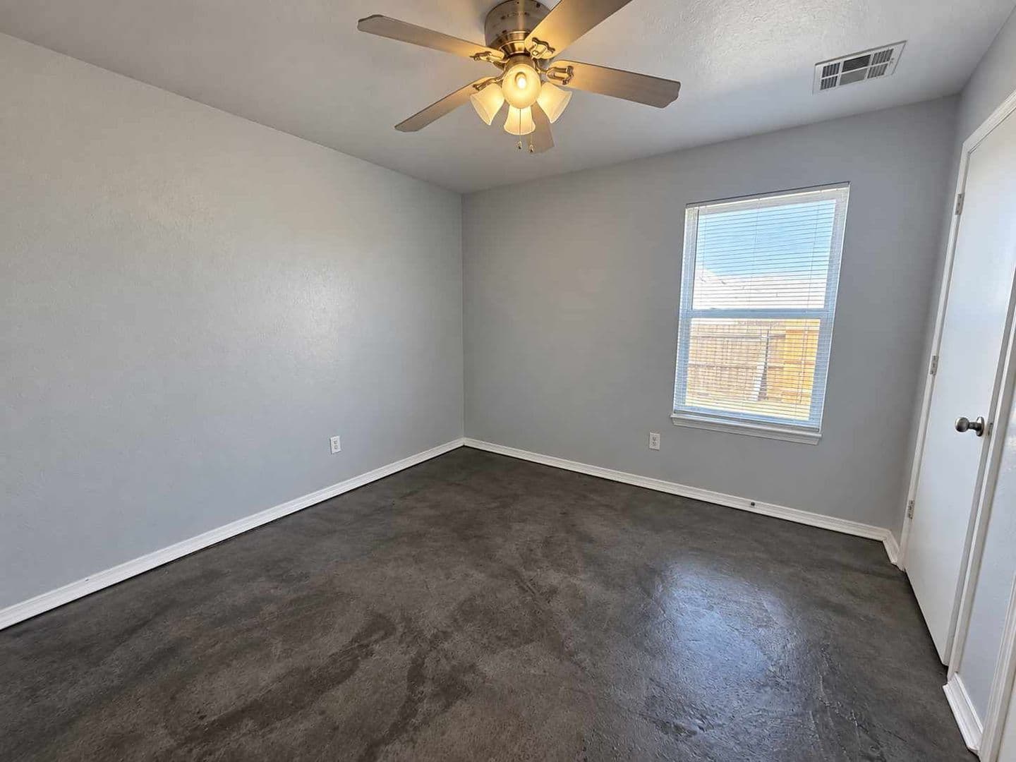 Edmond House: 2801 NW 186th St