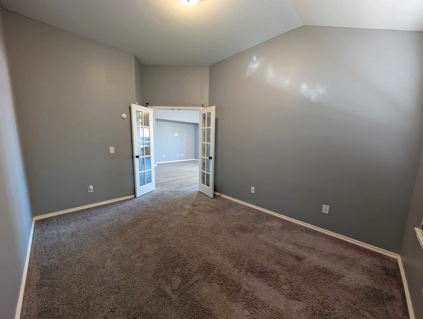 Edmond House: 6801 NW 155th Street