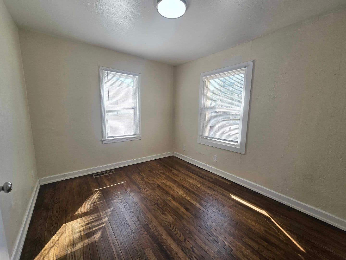 Oklahoma City House: 1129 NW 82nd St