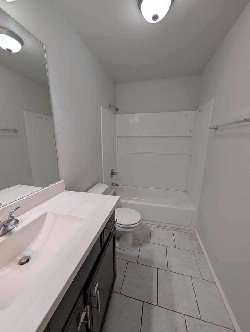 Edmond House: 6801 NW 155th Street