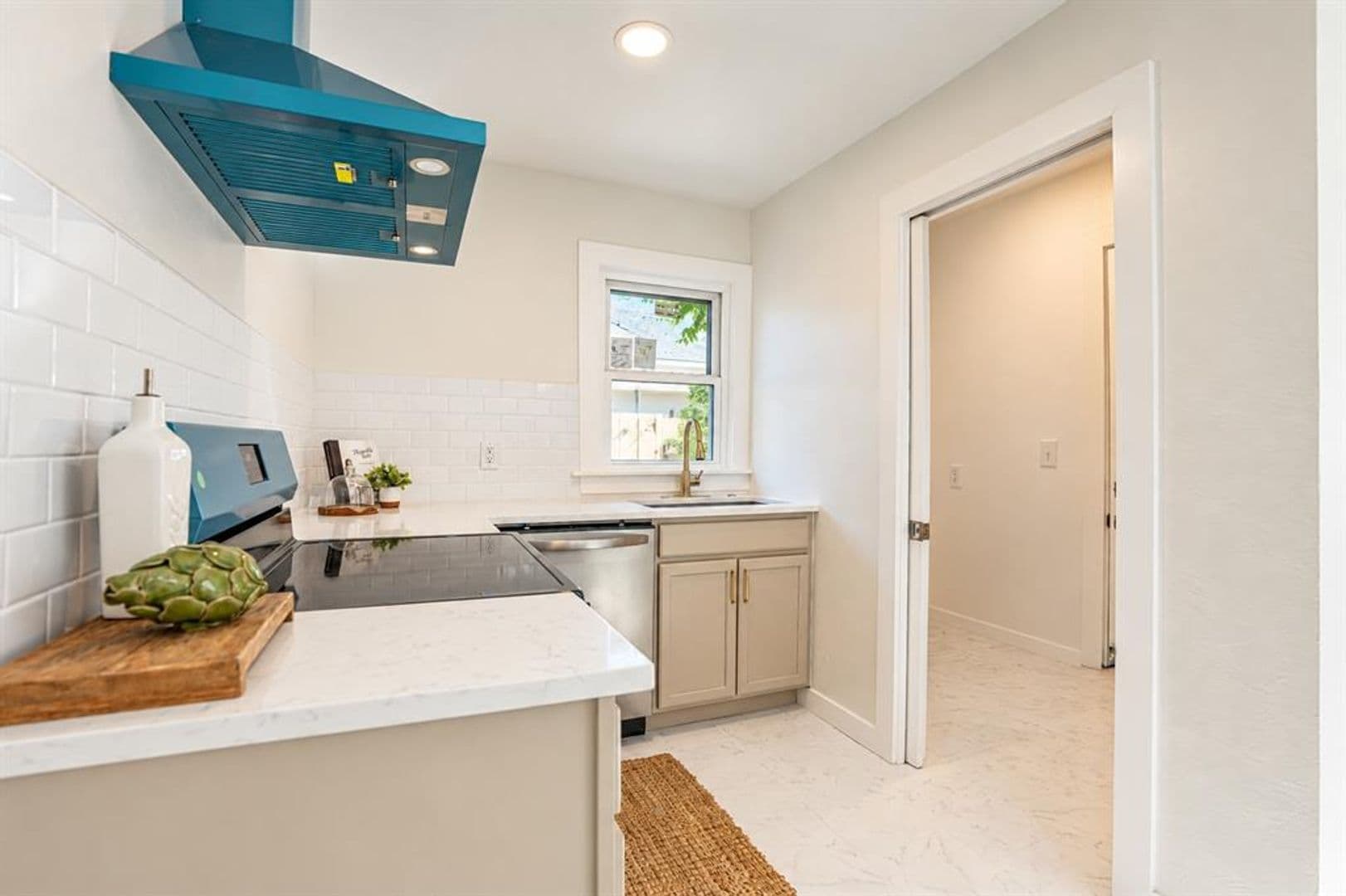 Oklahoma City House: 1504 N Magnolia St