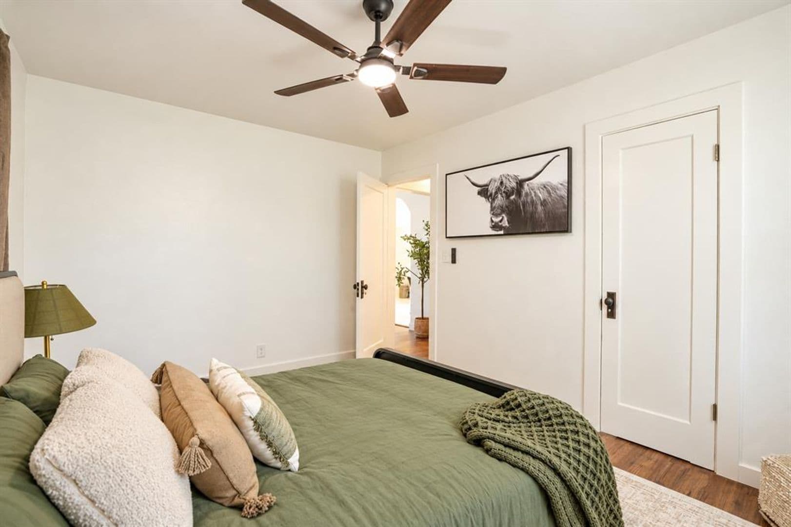 Oklahoma City House: 1504 N Magnolia St
