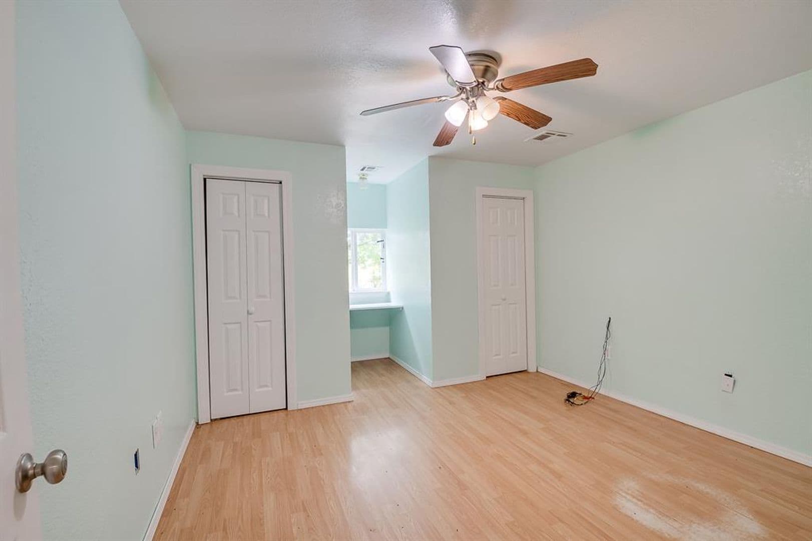 Harrah House: 331743 E 1020 Rd