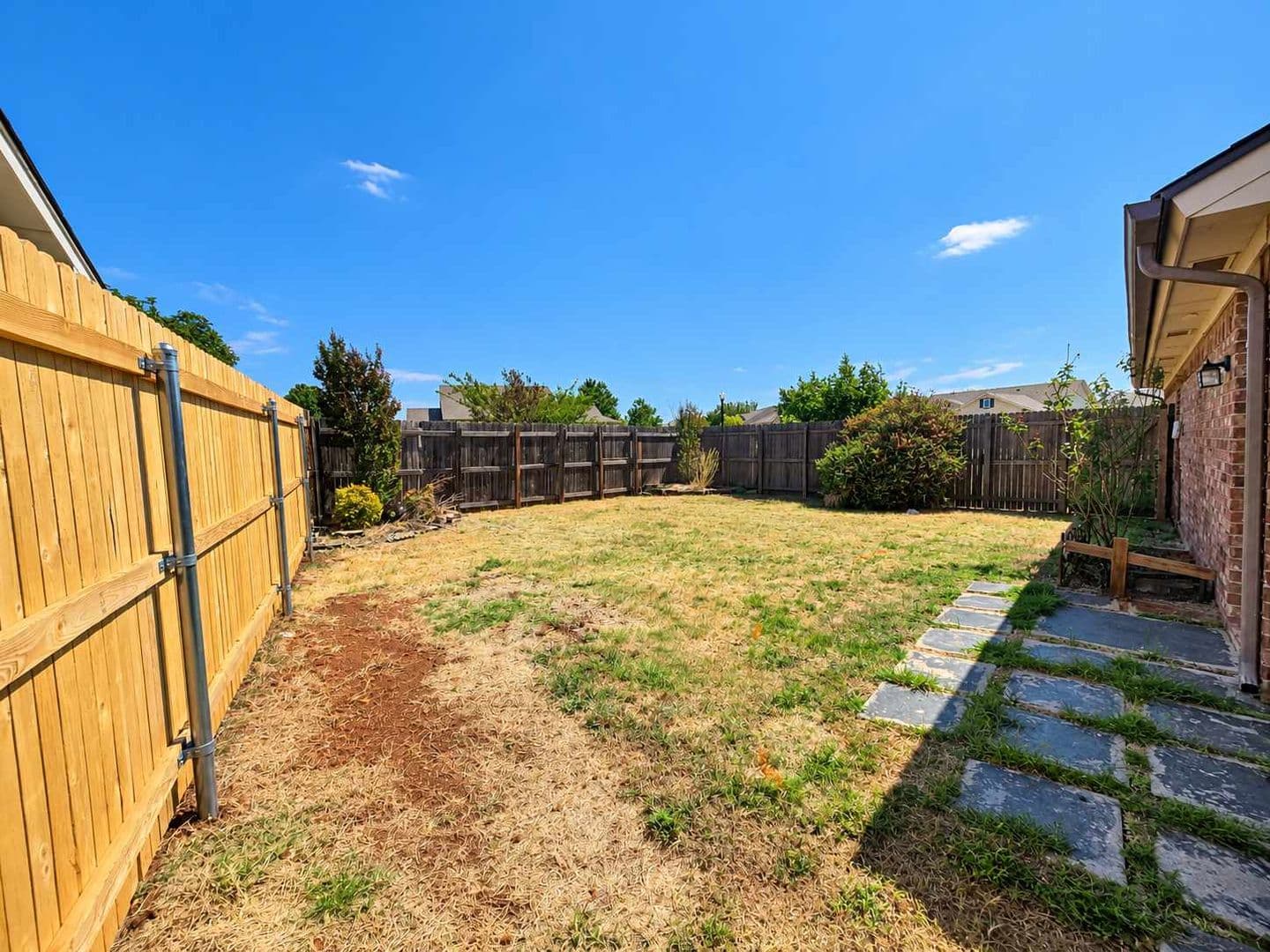 Edmond House: 2801 NW 186th St