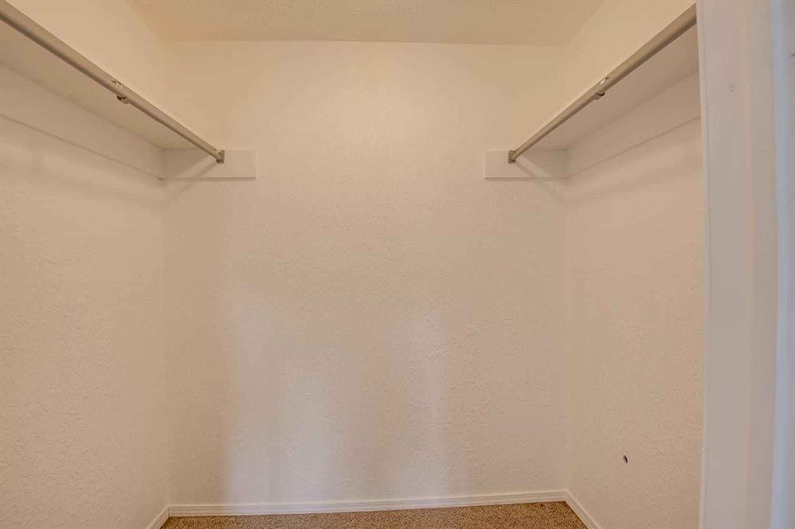 Harrah House: 331743 E 1020 Rd