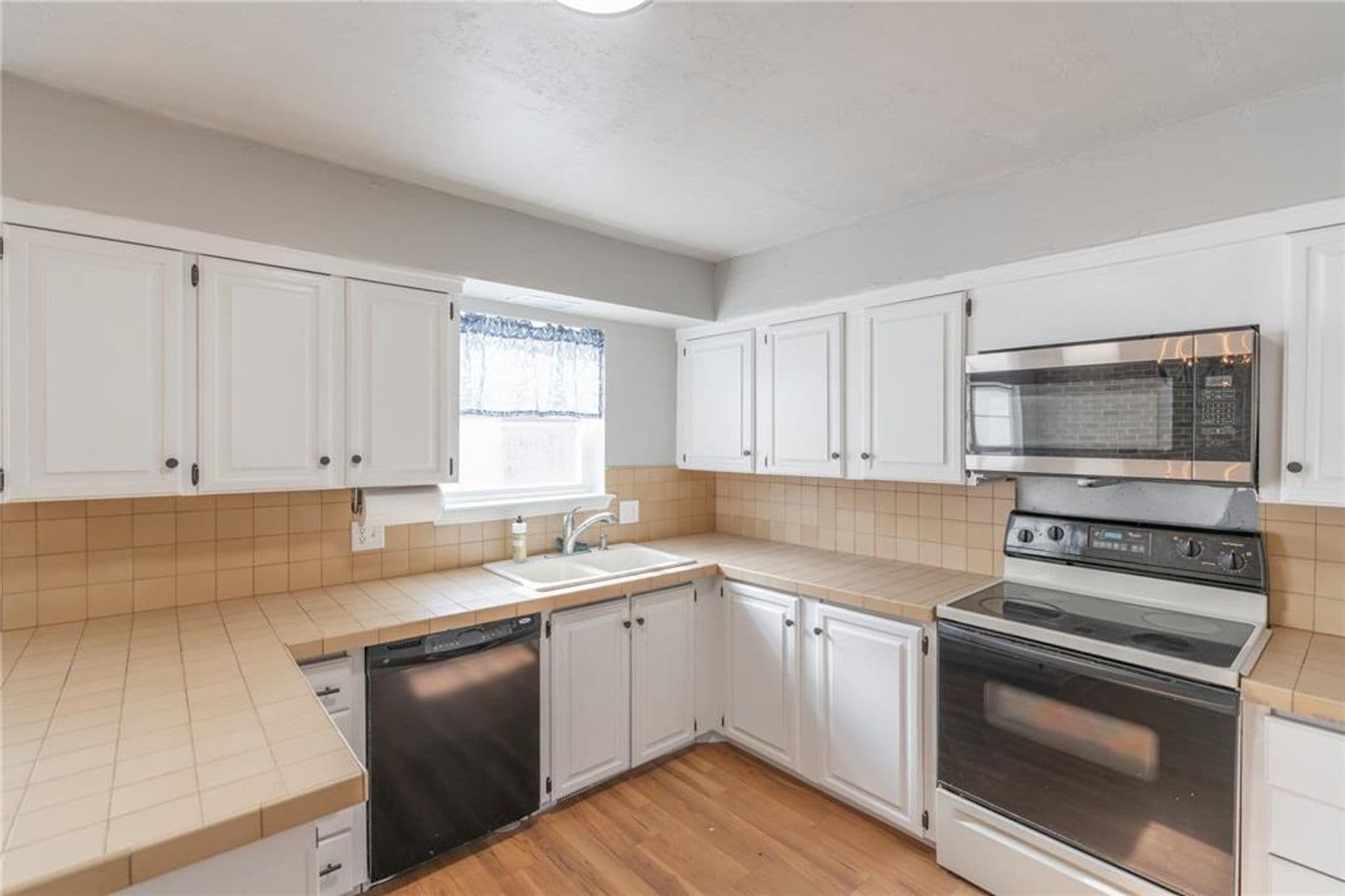 Oklahoma City House: 3326 Rock Creek Way