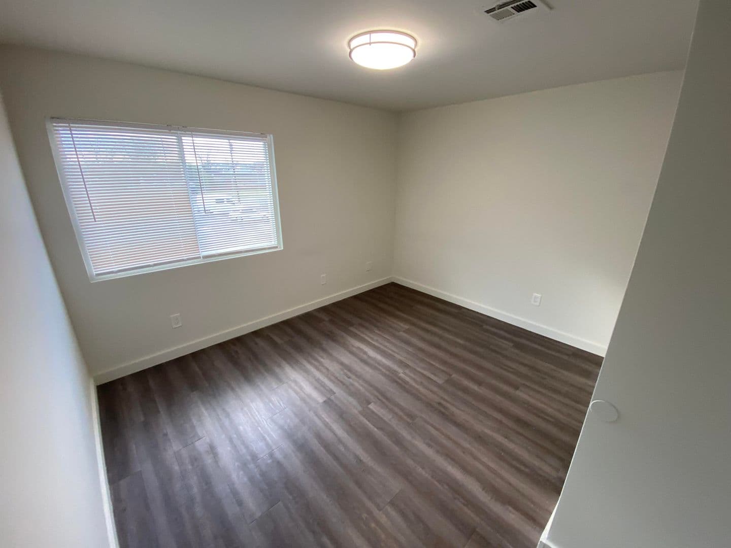 Long Branch Apartment: 240 Long Branch Ave