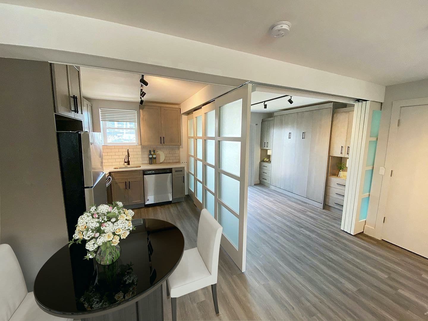 Long Branch Apartment: 333 Ocean Blvd