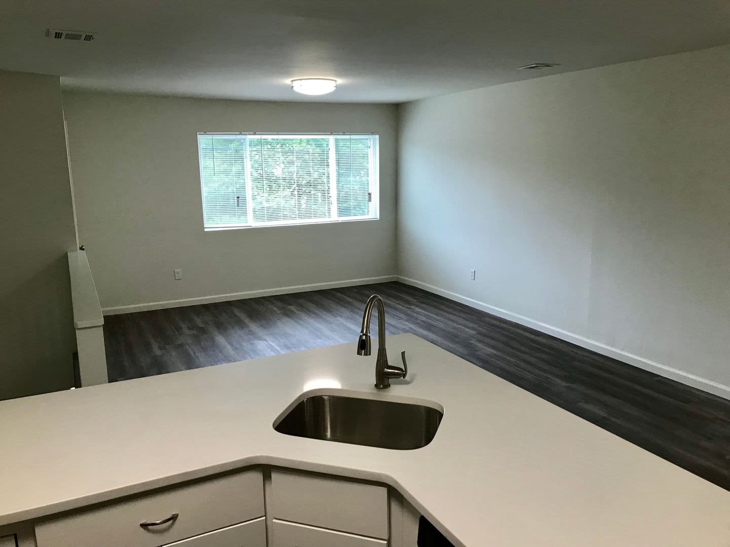 Long Branch Apartment: 240 Long Branch Ave