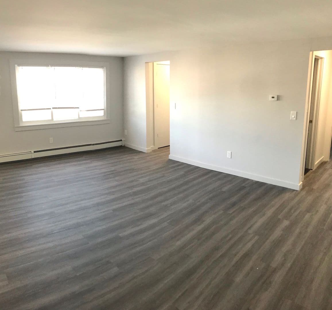 Bradley Beach Apartment: 501 Lake Terrace