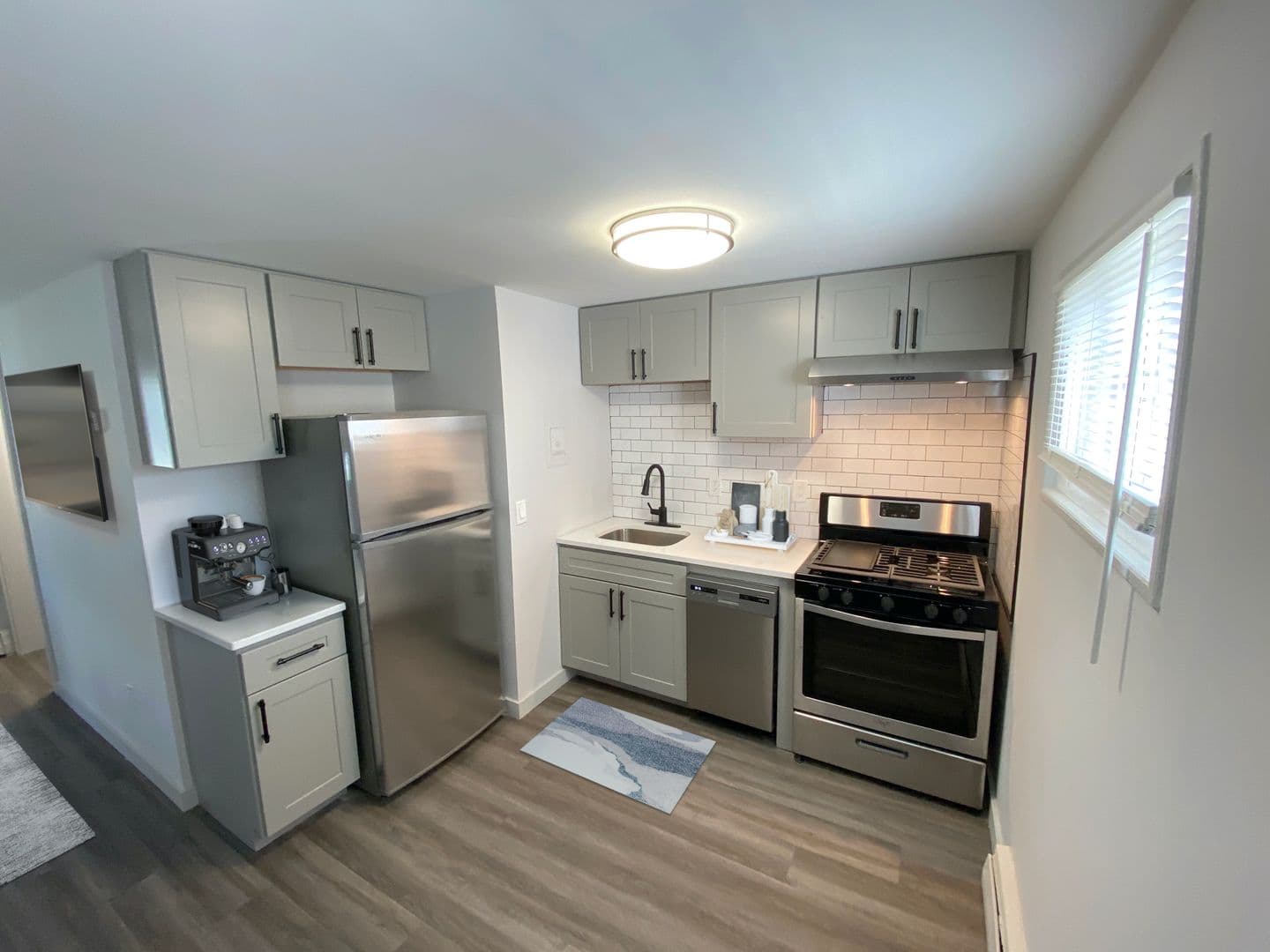 Bradley Beach Apartment: 501 Lake Terrace