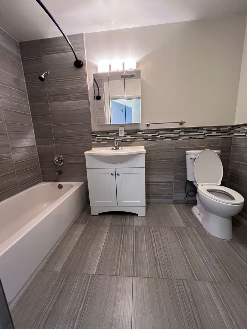 Asbury Park Apartment: 309 Sunset Ave