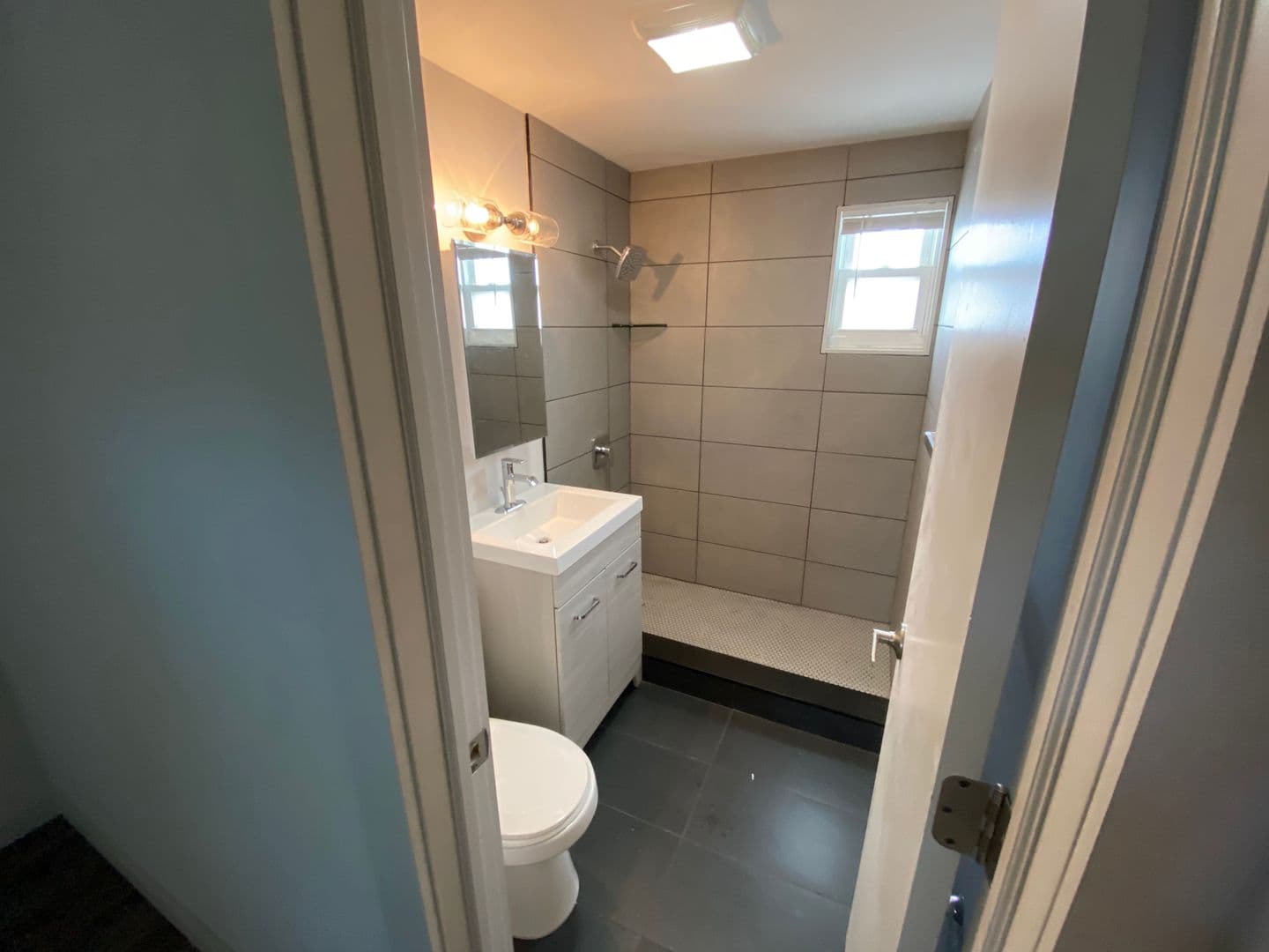 Long Branch Apartment: 333 Ocean Blvd