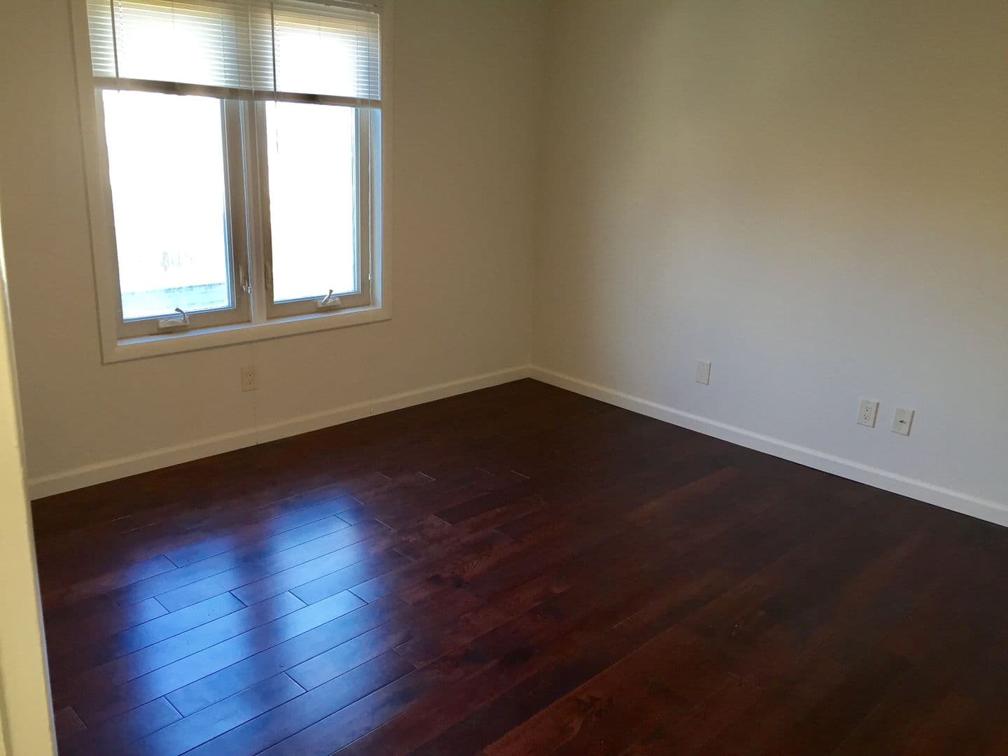 Asbury Park Apartment: 309 Sunset Ave