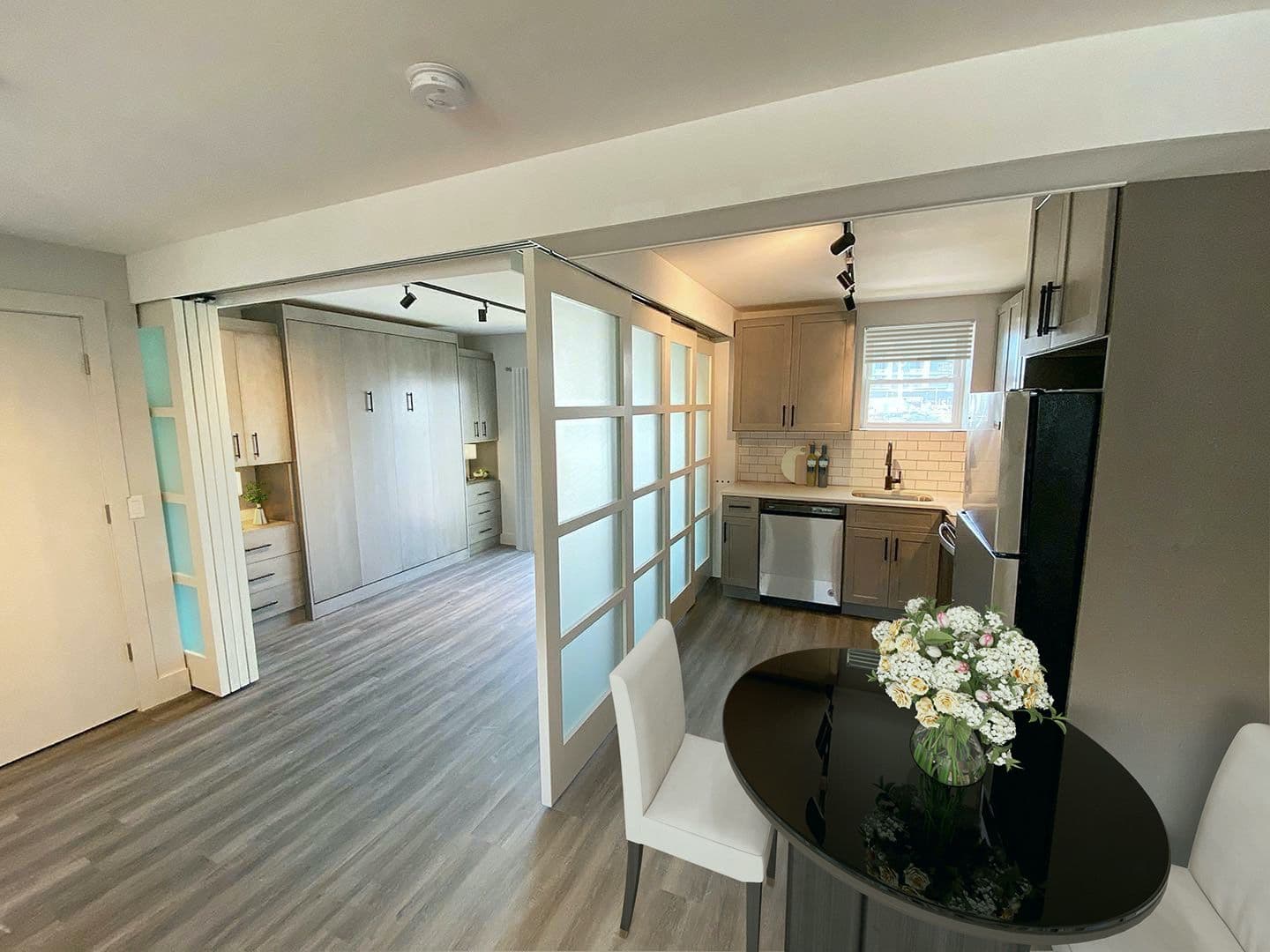 Long Branch Apartment: 333 Ocean Blvd