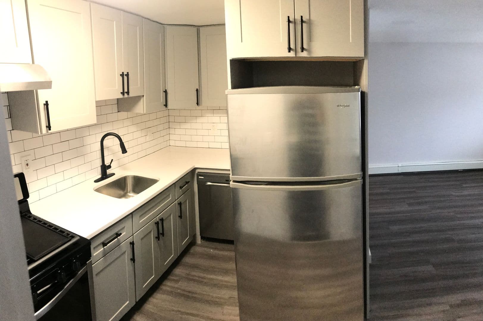 Bradley Beach Apartment: 501 Lake Terrace