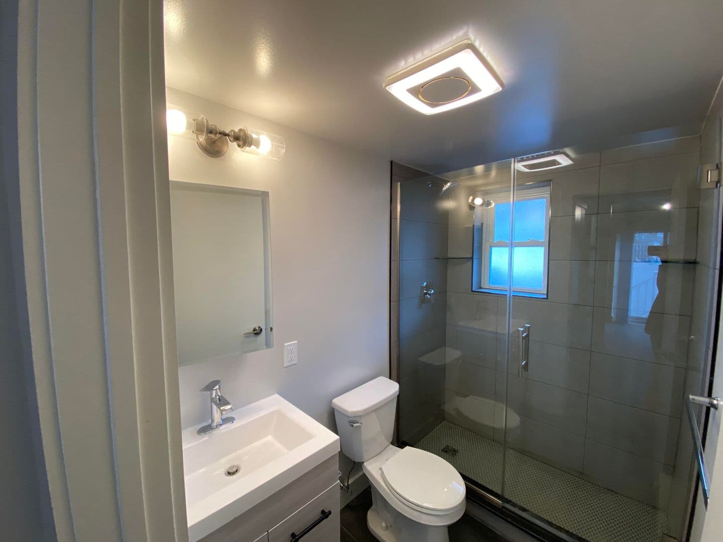 Long Branch Apartment: 333 Ocean Blvd