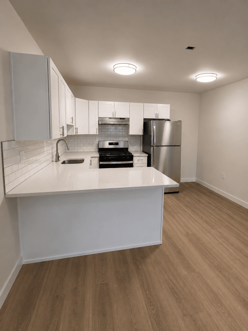 Asbury Park Apartment: 407 7th Ave