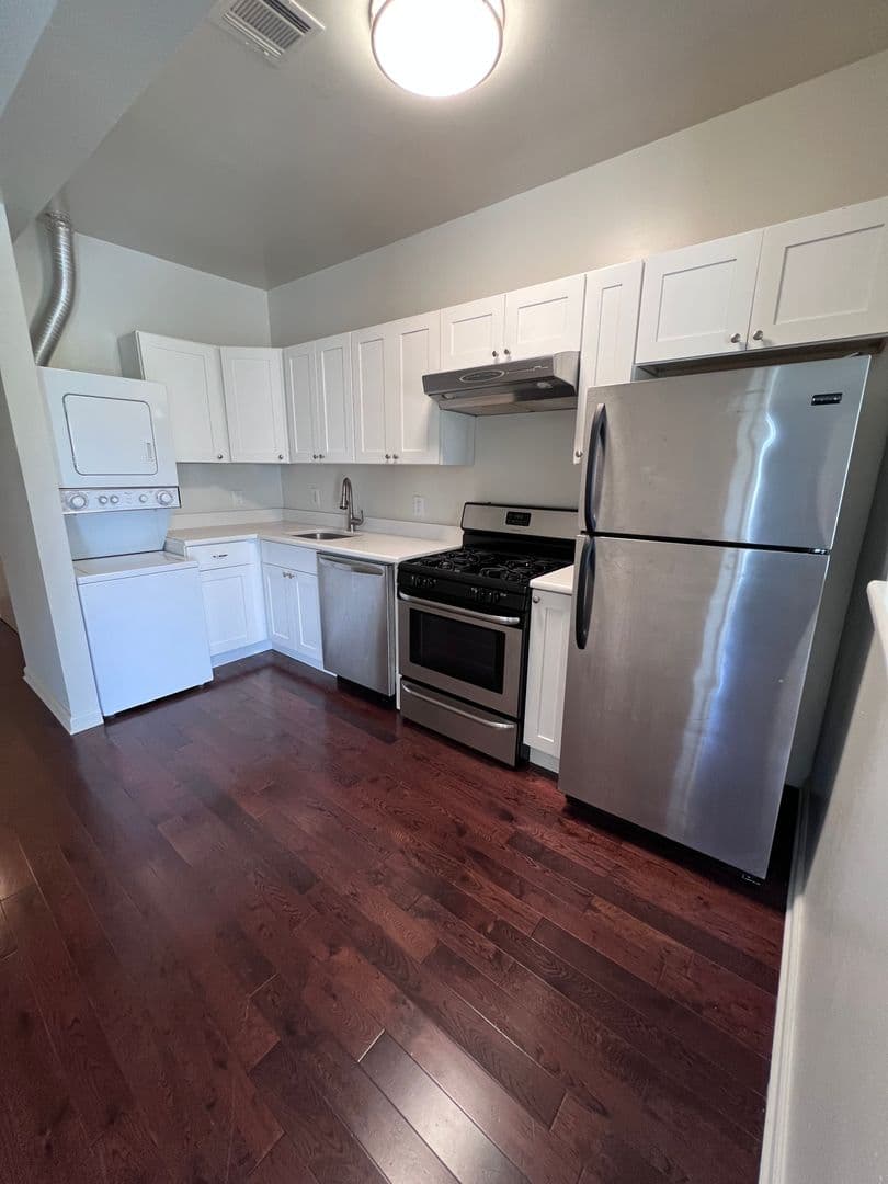 Asbury Park Apartment: 309 Sunset Ave