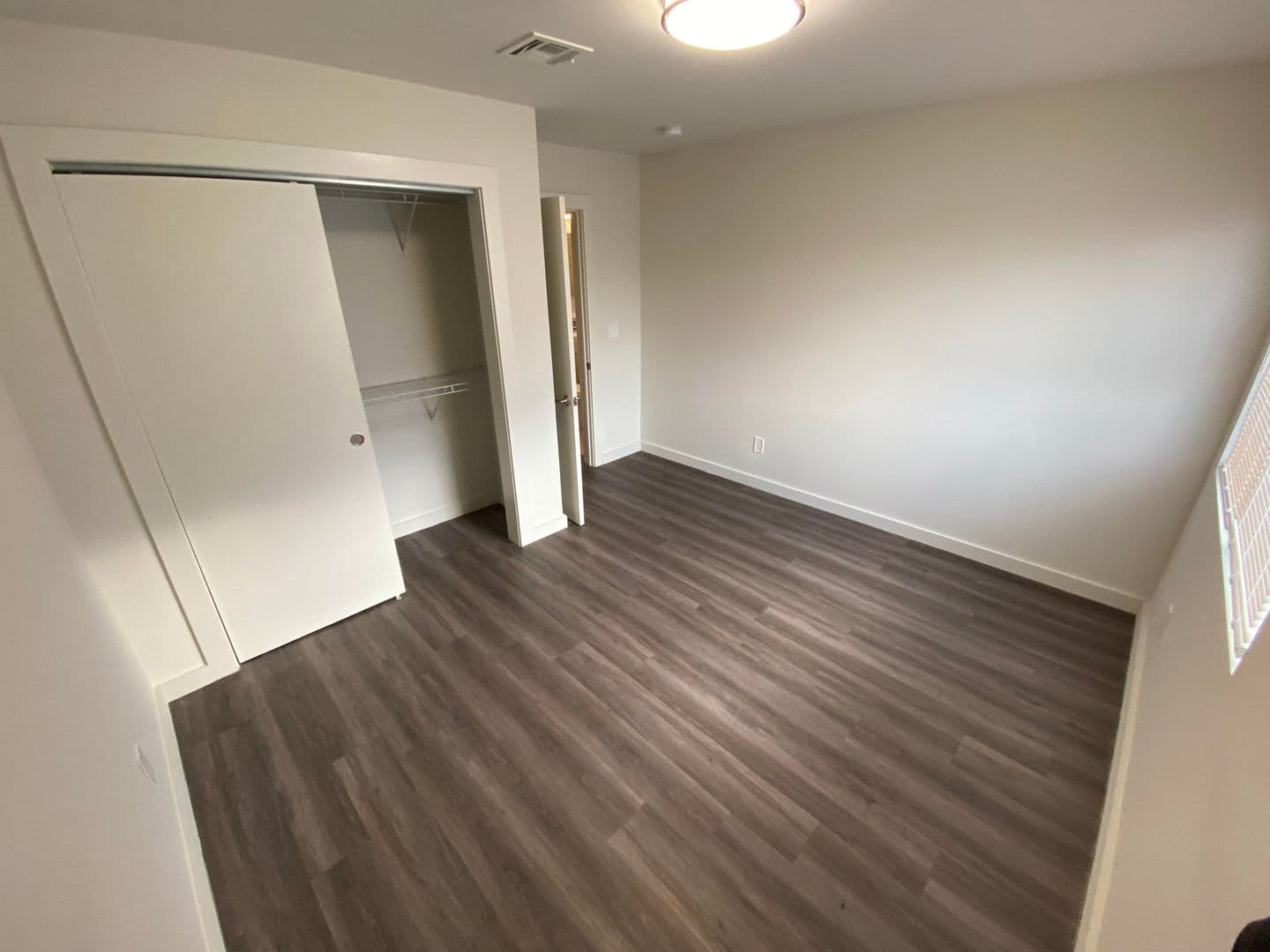Long Branch Apartment: 240 Long Branch Ave