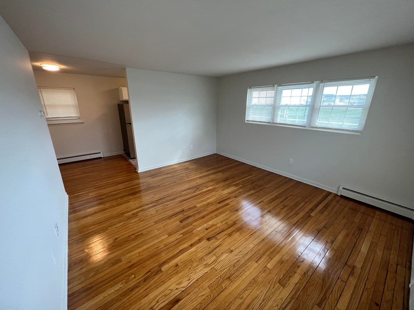Belmar Apartment: 104 5th Ave