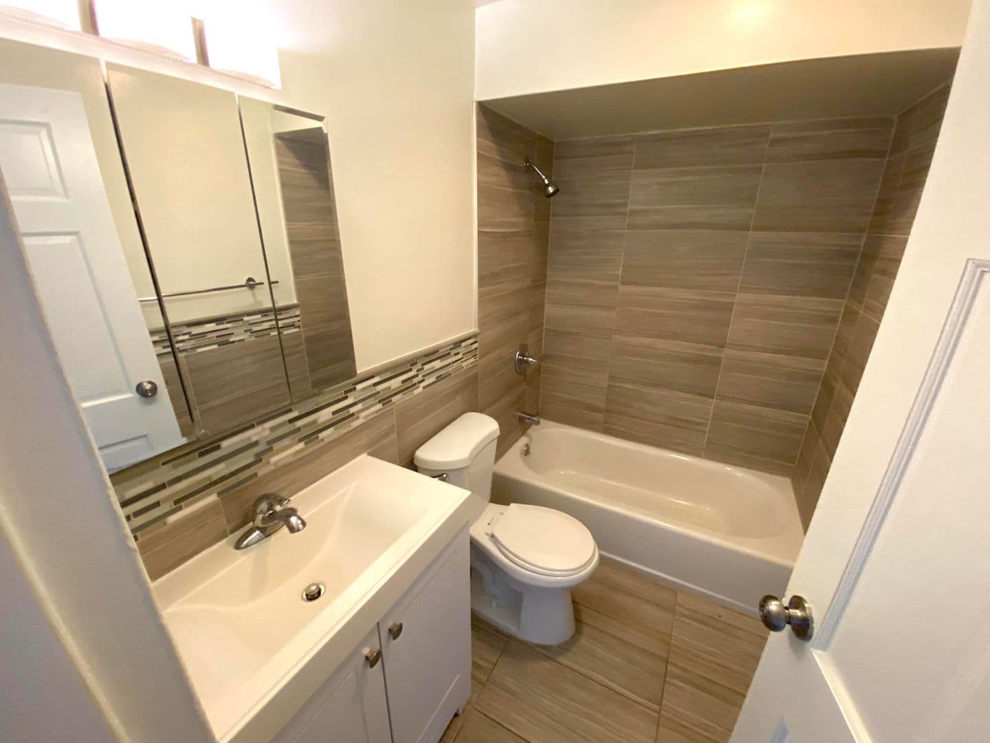Asbury Park Apartment: 310 6th Ave