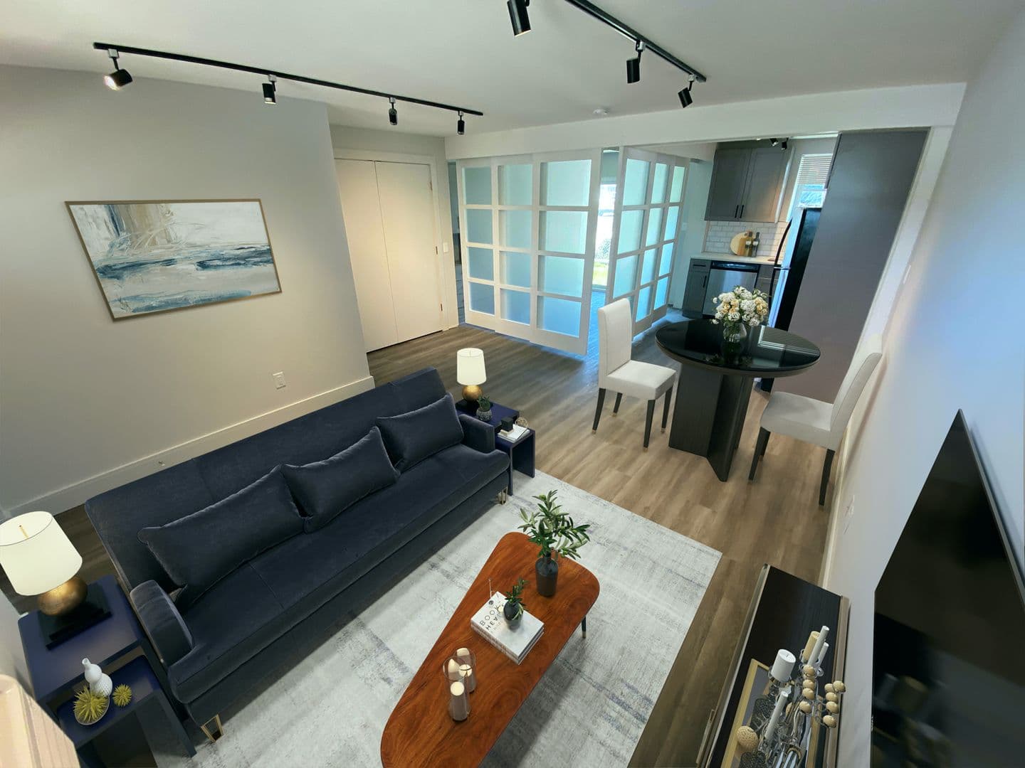 Long Branch Apartment: 333 Ocean Blvd