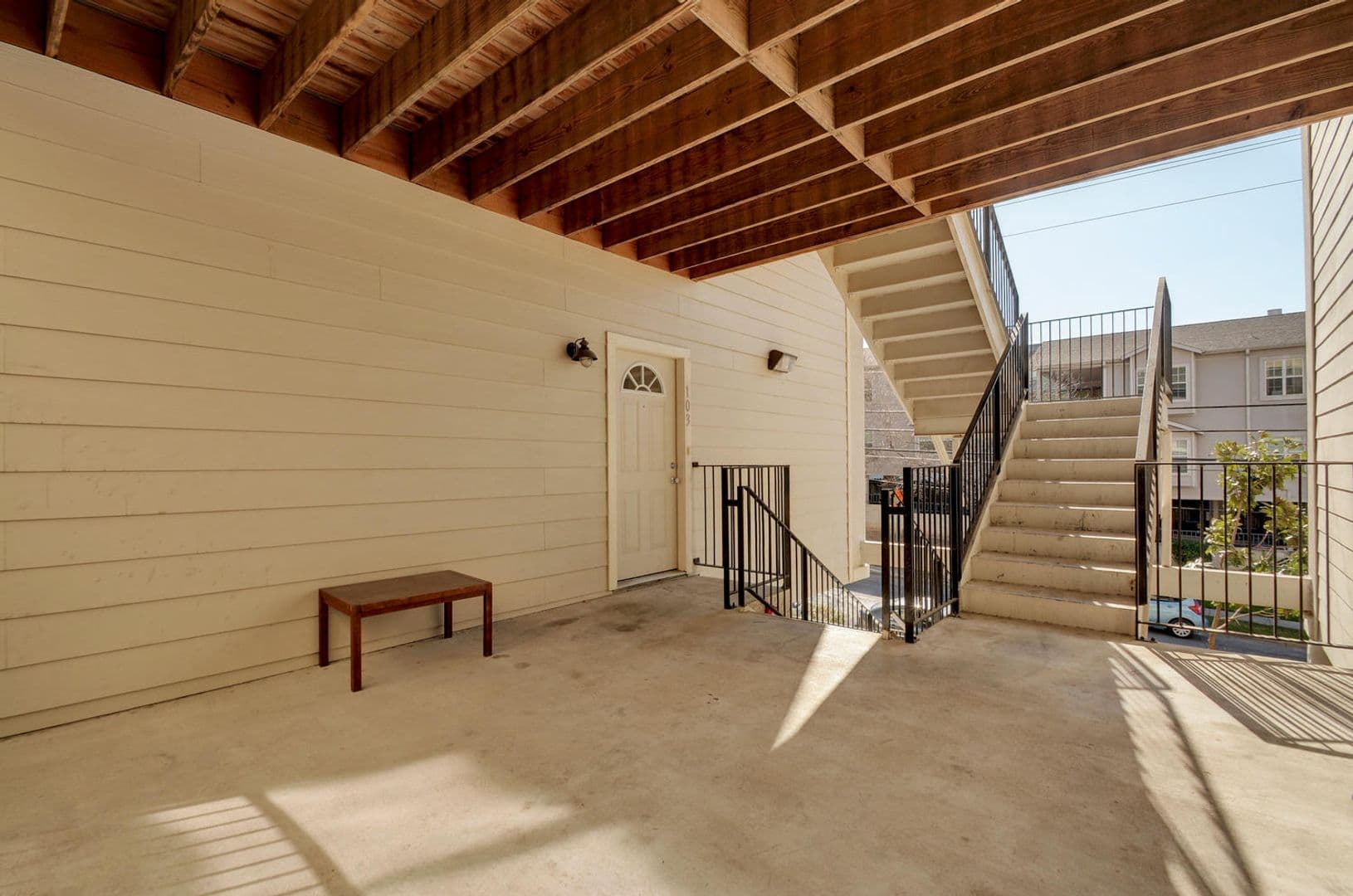 Austin House: 2500 Leon St