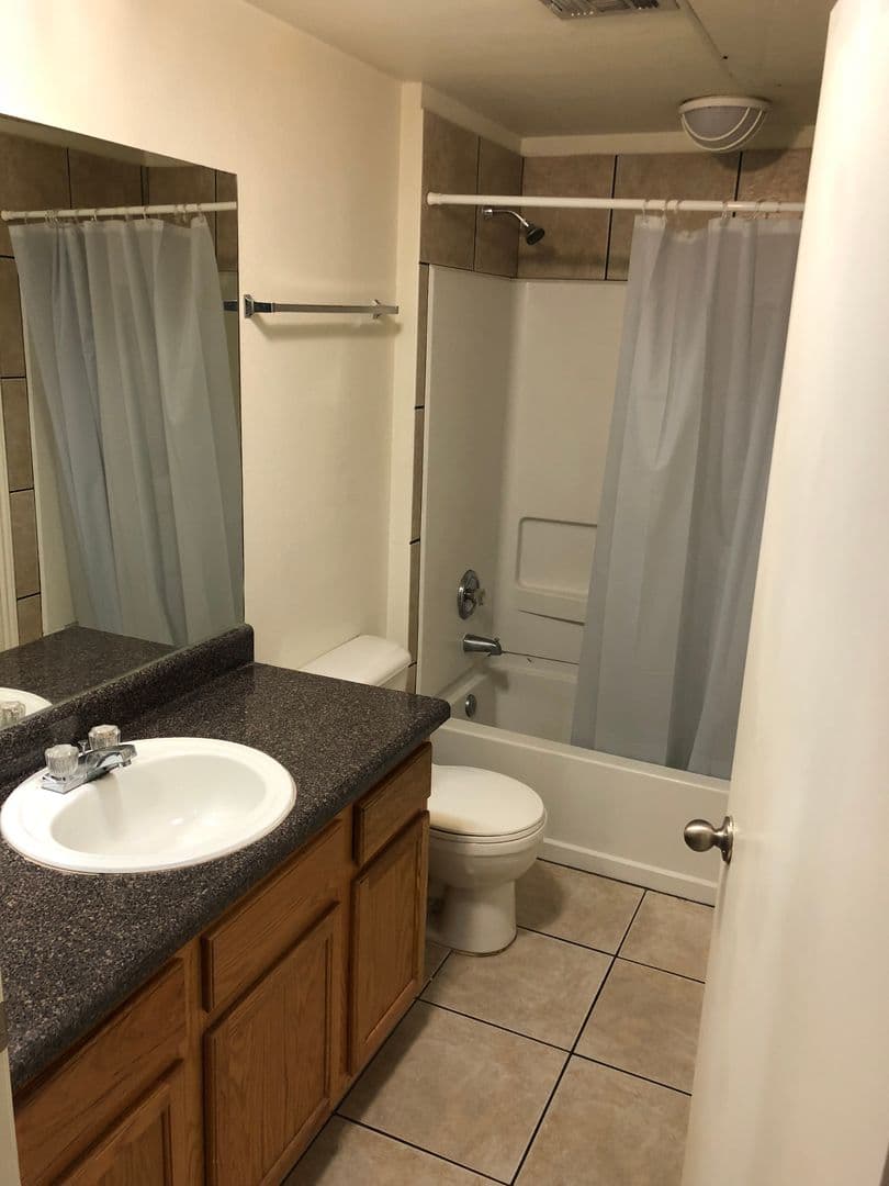 Austin House: 1023 W 24th Street #905