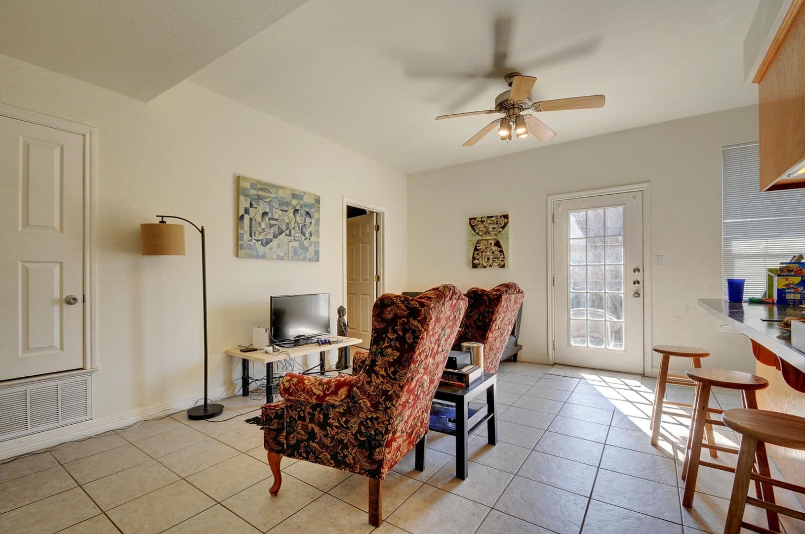 Austin House: 2500 Leon St