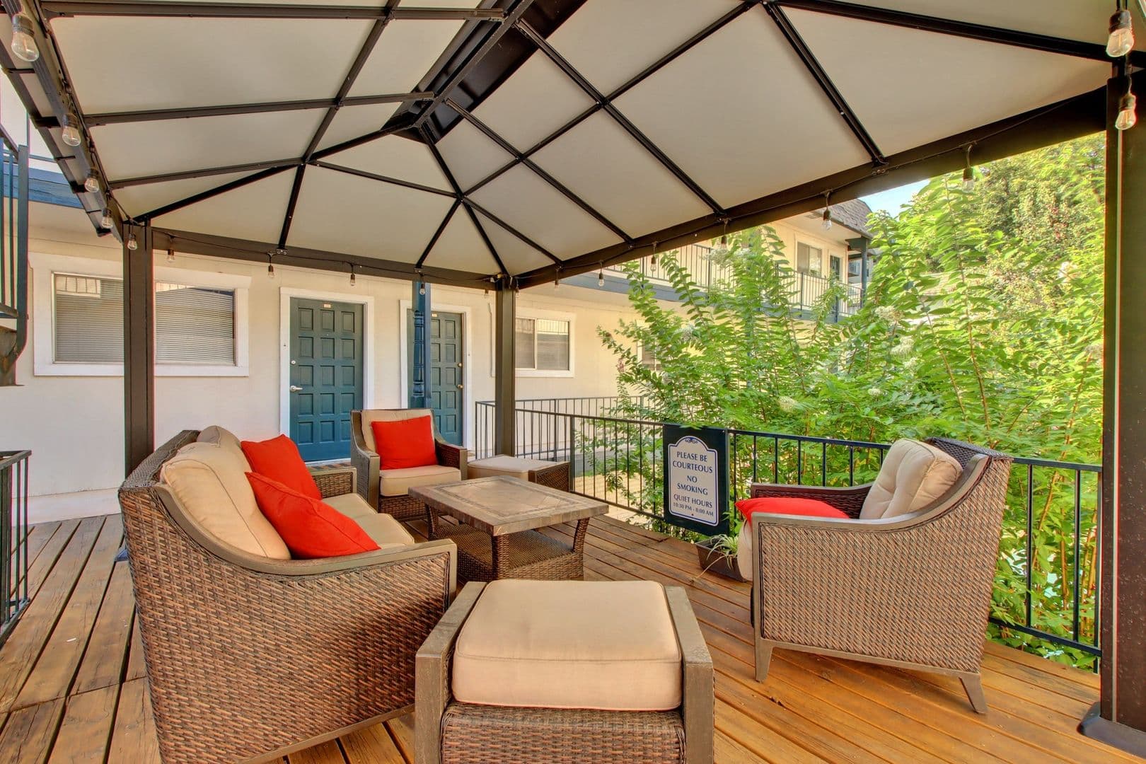 Austin Apartment: 1725 Toomey Rd