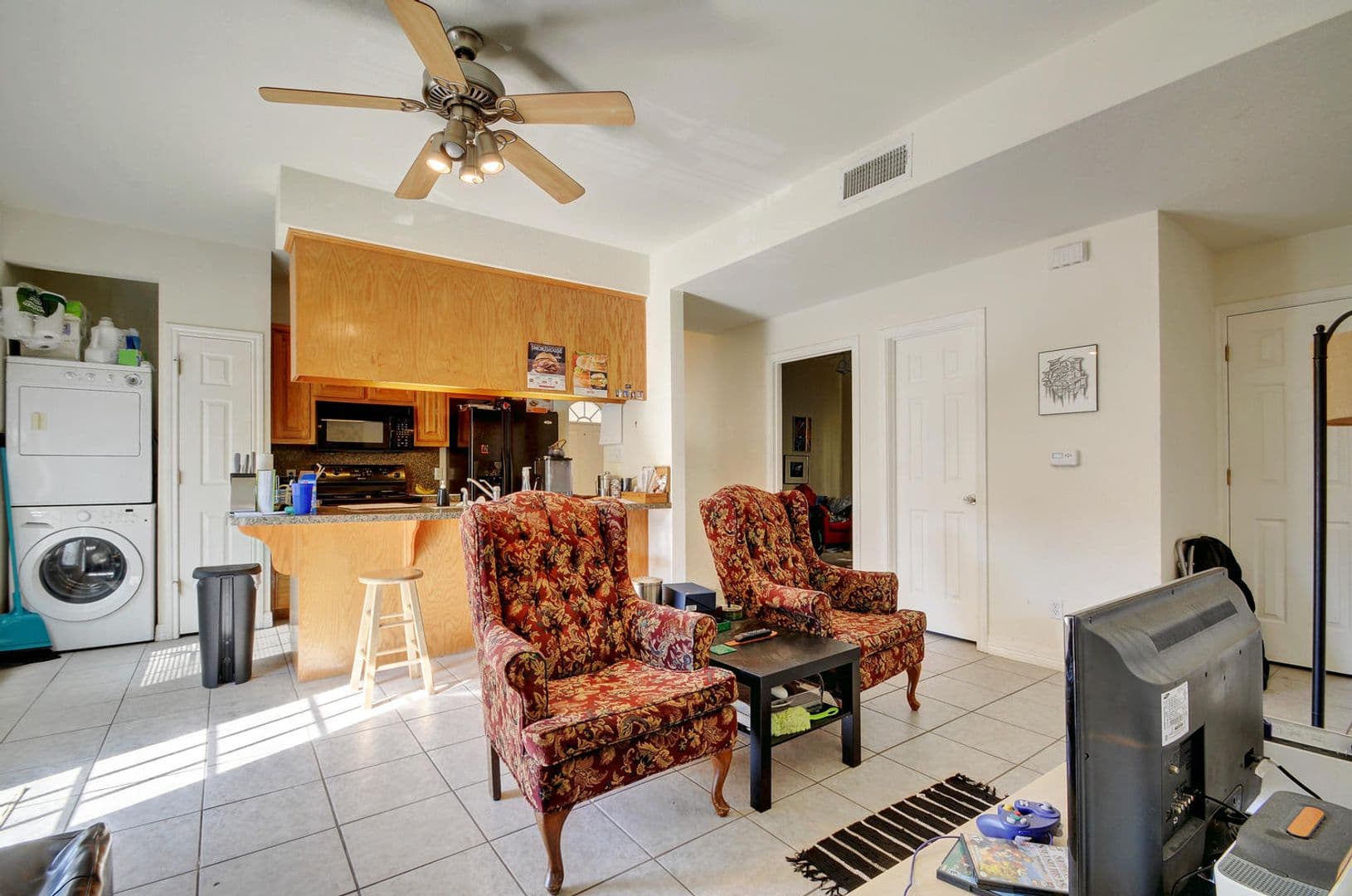 Austin House: 2500 Leon St