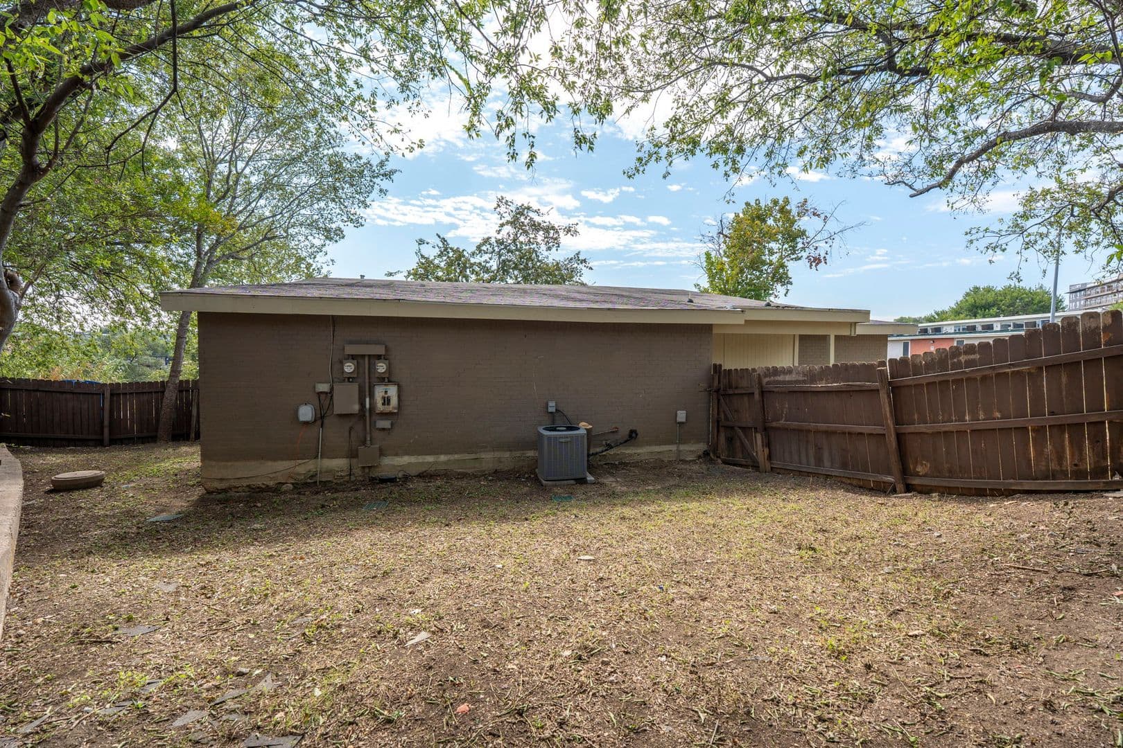 Austin Apartment: 1922 Valley Hill Cir.
