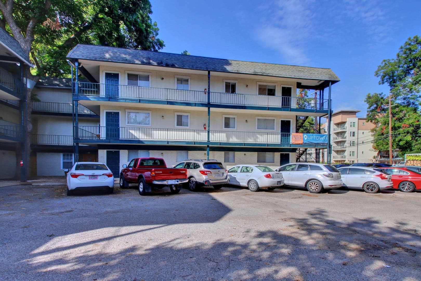 Austin Apartment: 1725 Toomey Rd