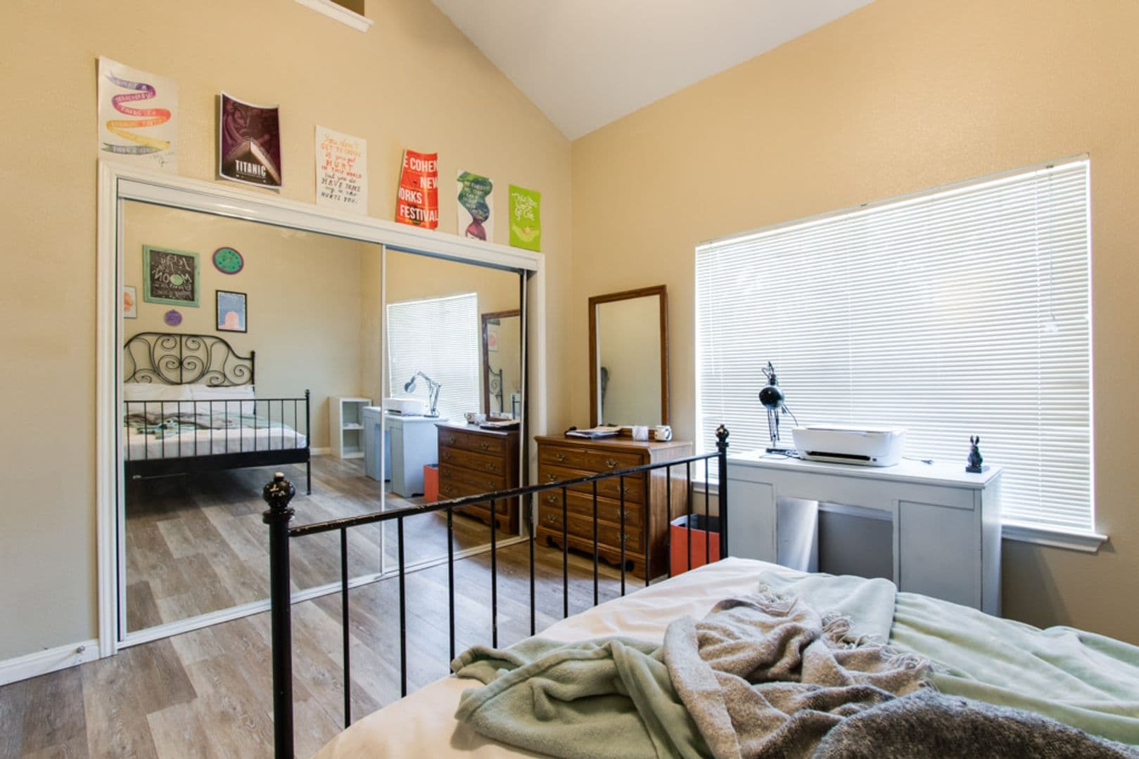 Austin House: 1023 W 24th Street #903