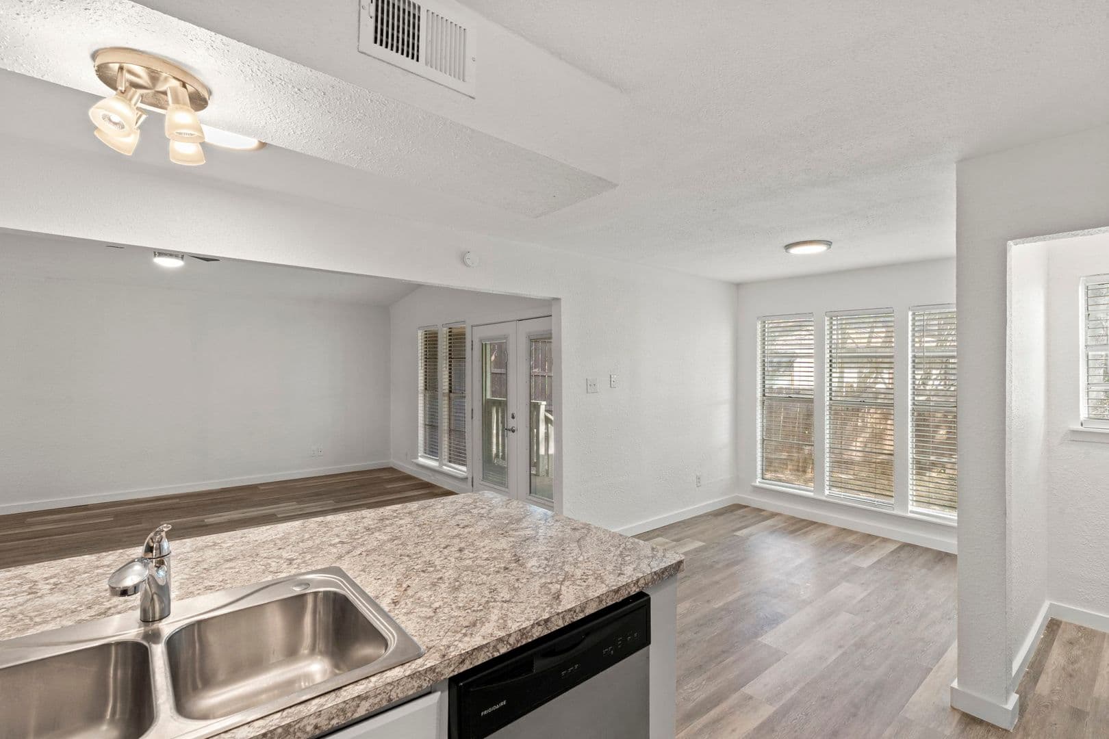 Austin Apartment: 1922 Valley Hill Cir.