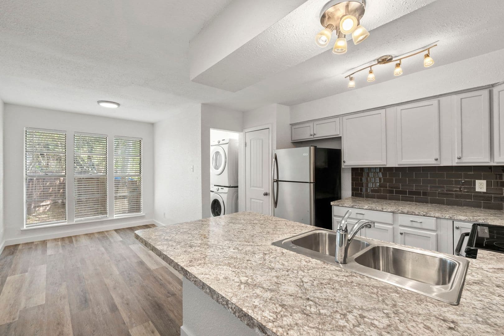Austin Apartment: 1922 Valley Hill Cir.