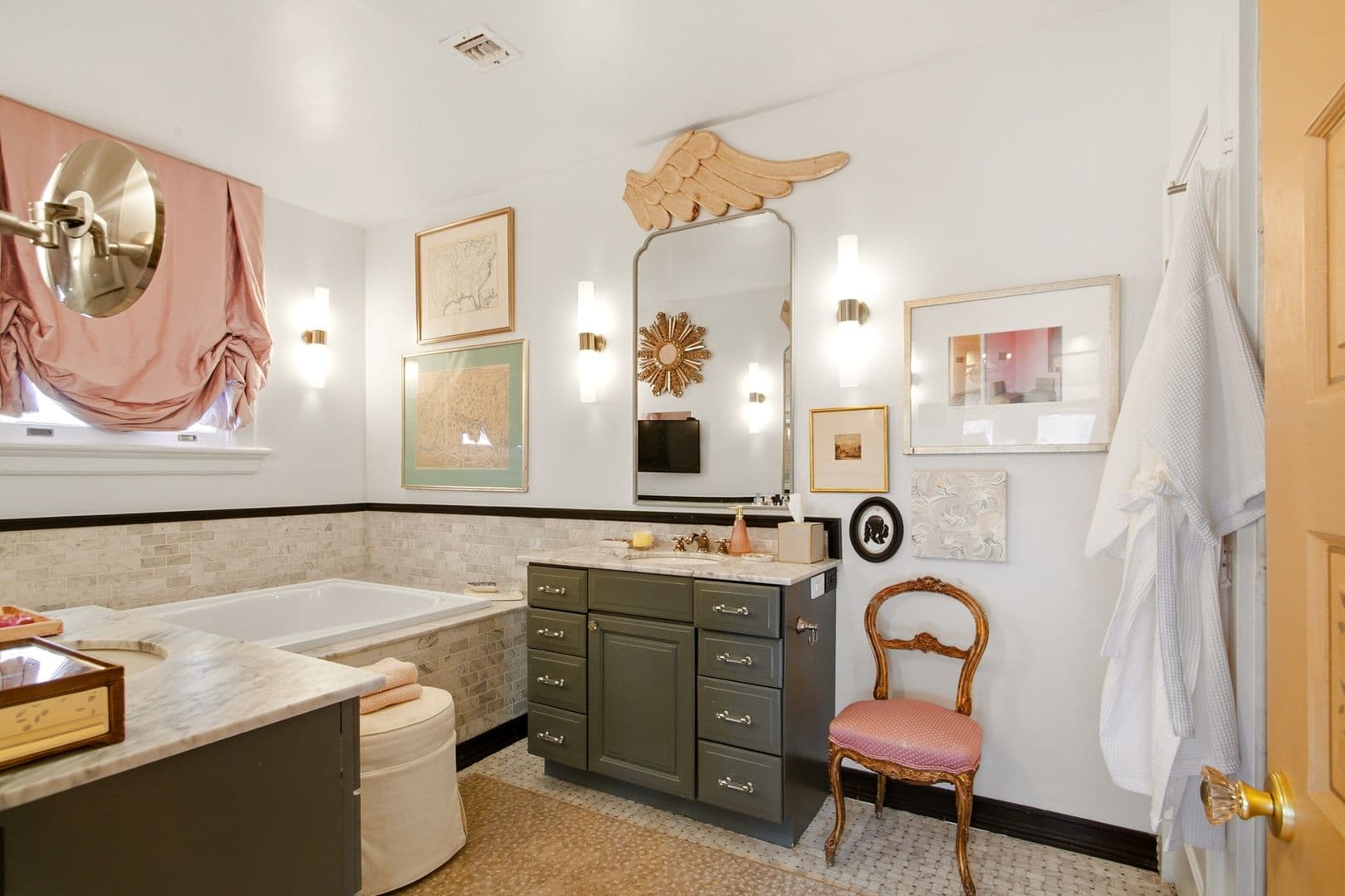 New Orleans Condo: 1616 Valmont Street