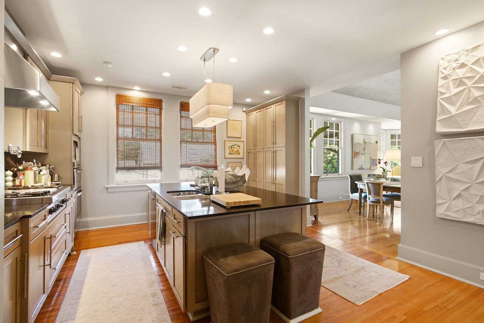 New Orleans Condo: 1616 Valmont Street