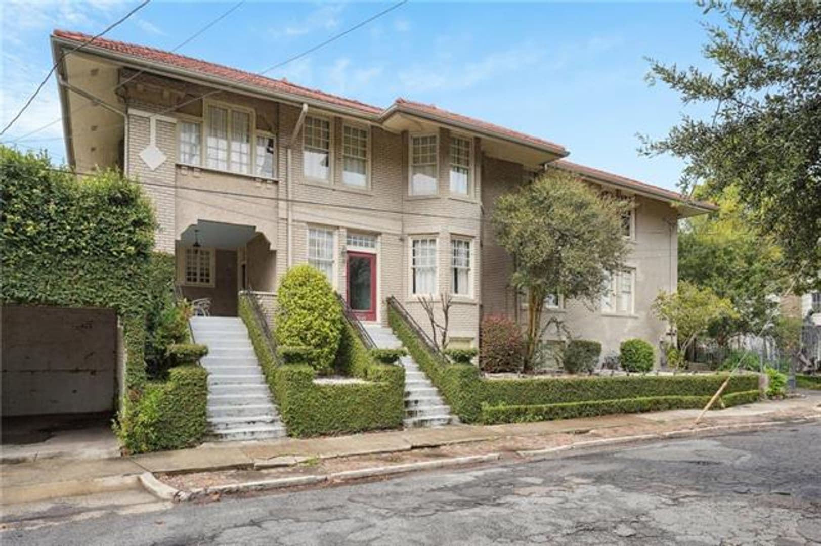 New Orleans Condo: 1616 Valmont Street