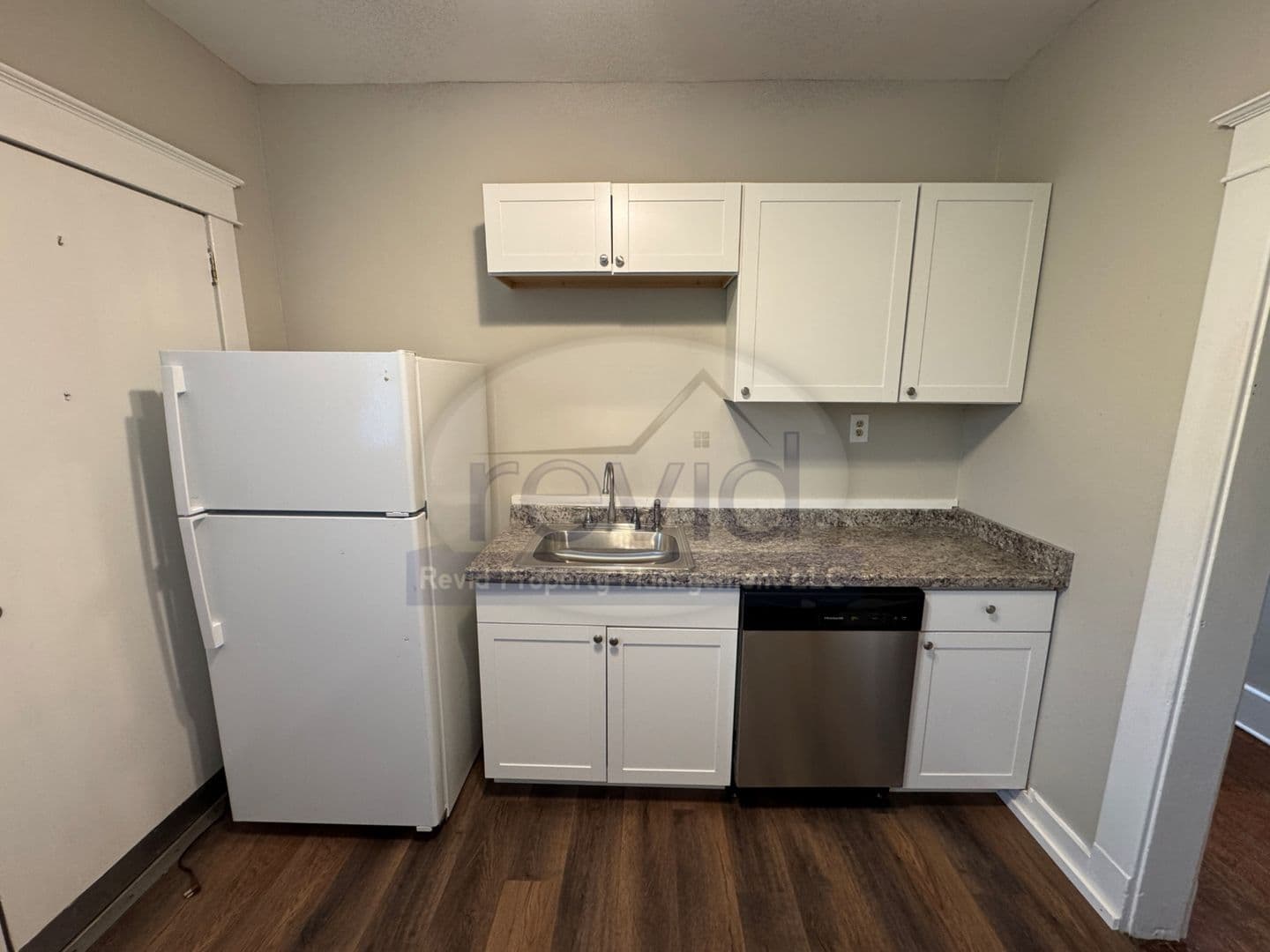 Memphis Apartment: 1536 Tutwiler Avenue