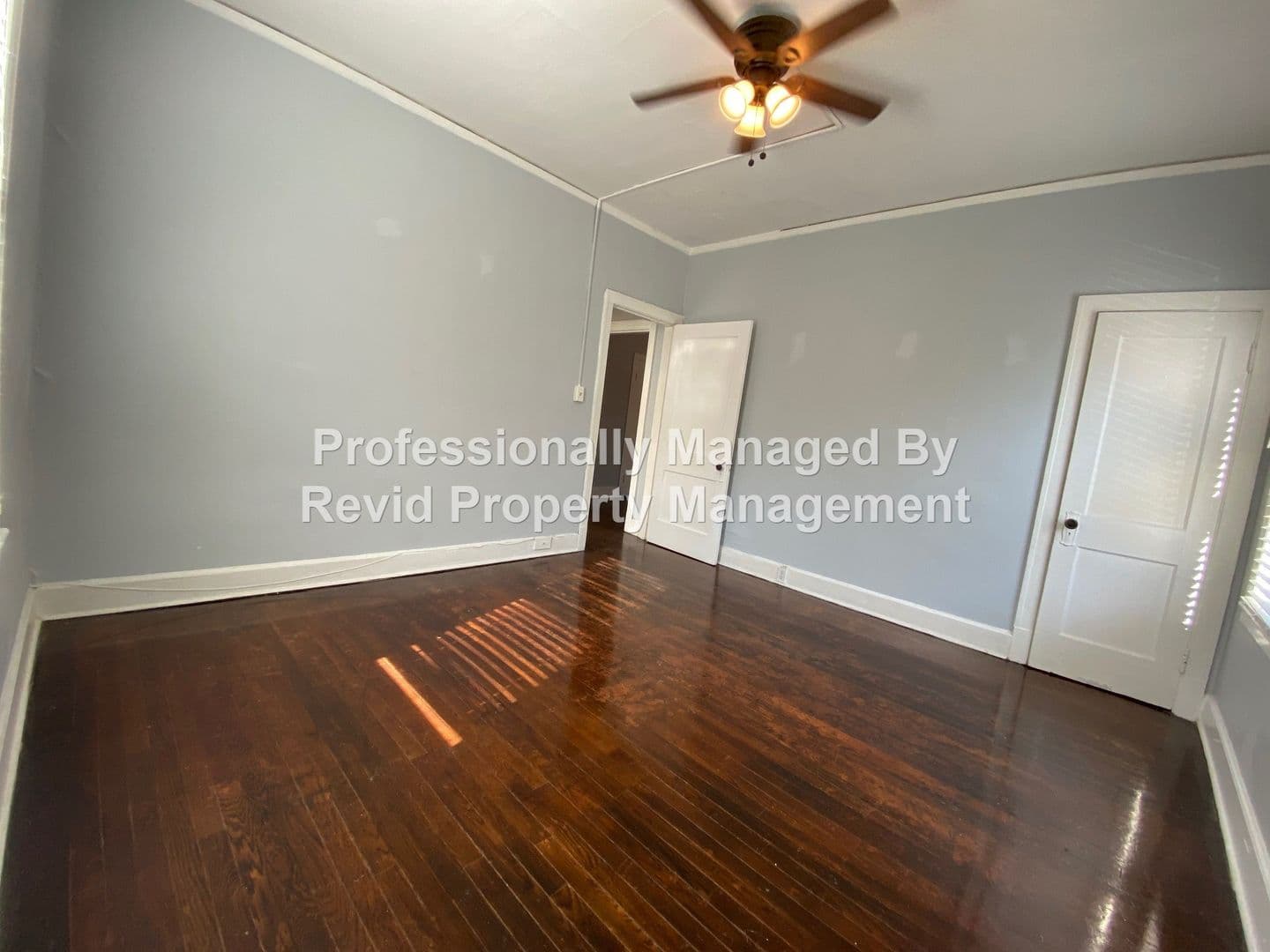 Memphis Apartment: 148 Stonewall Place