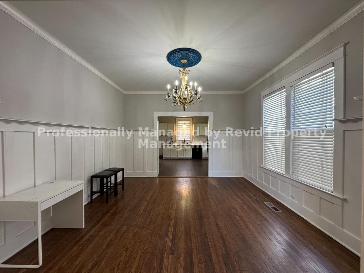 Memphis House: 77 N. Tucker