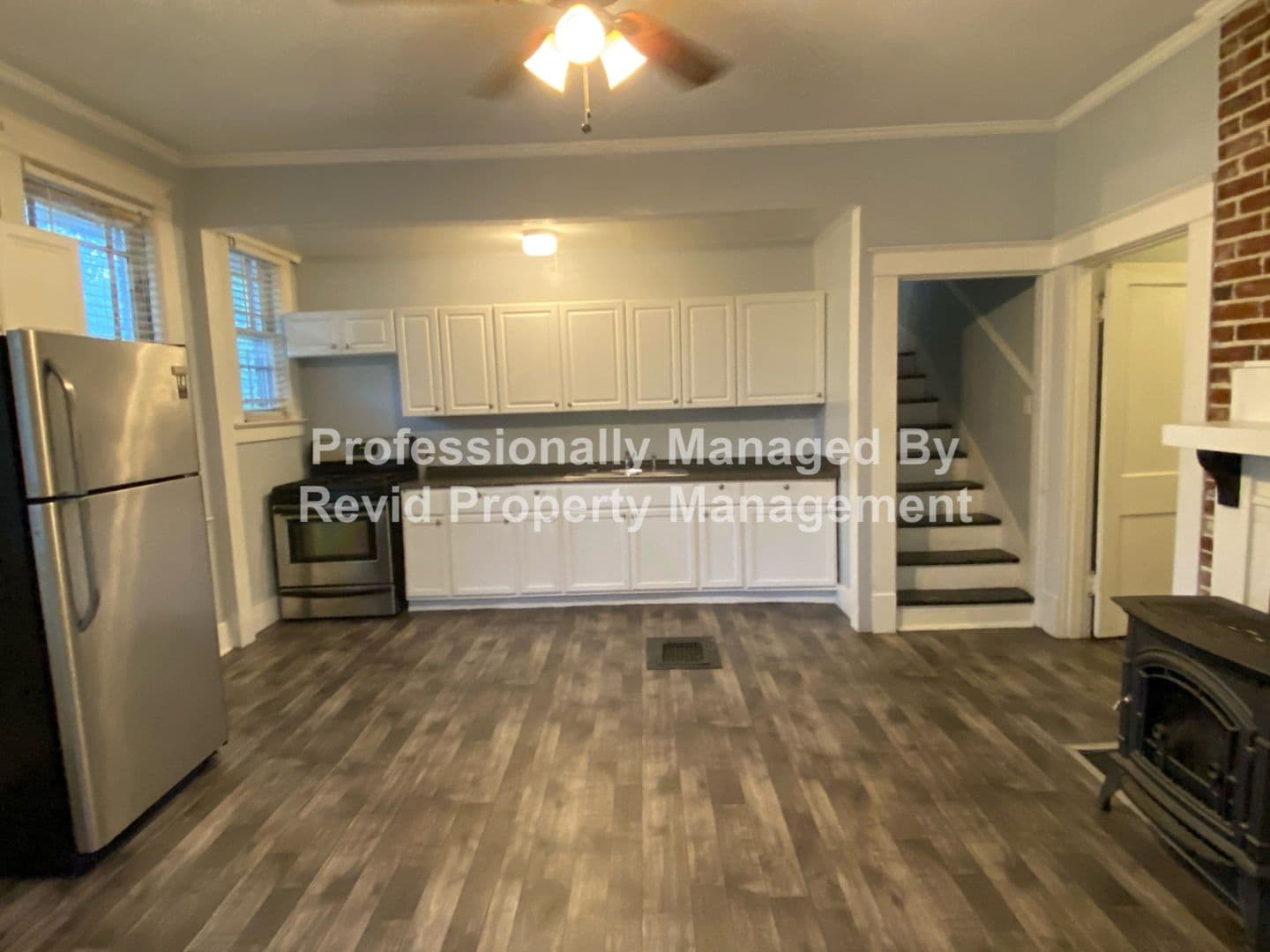 Memphis Apartment: 79 Clark