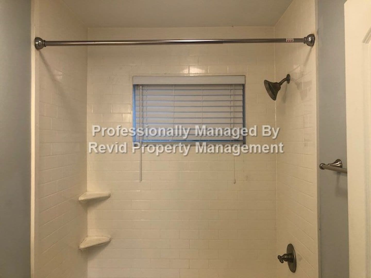Memphis Apartment: 1632 Monroe