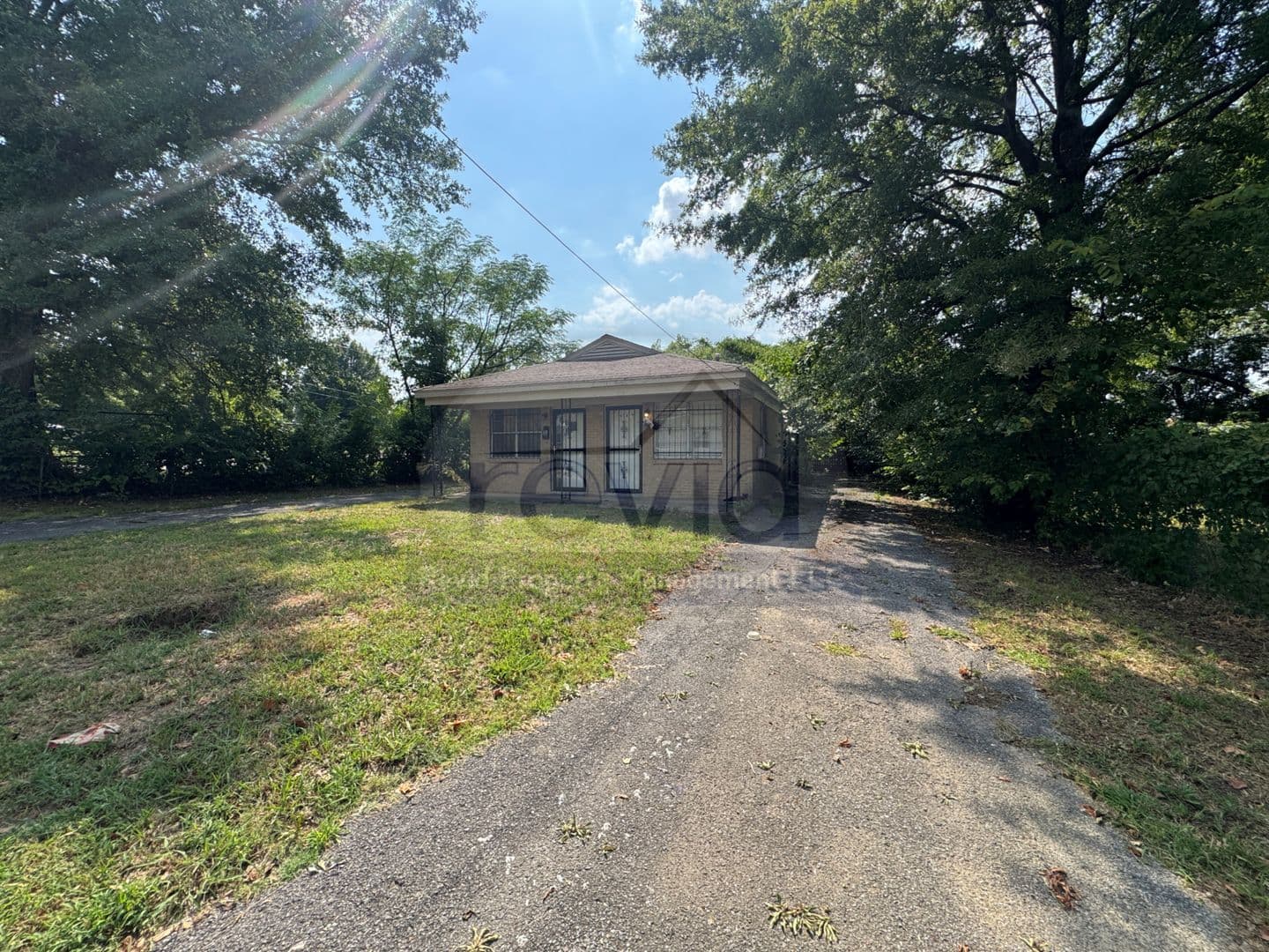 Memphis Apartment: 515 Carpenter