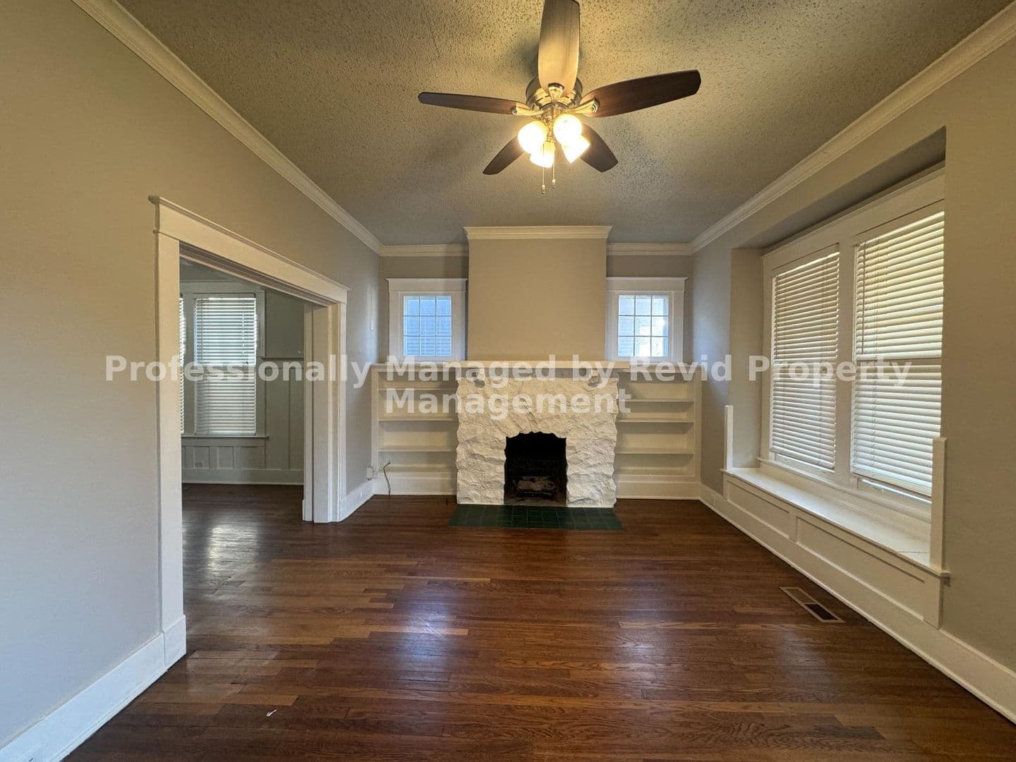 Memphis House: 77 N. Tucker