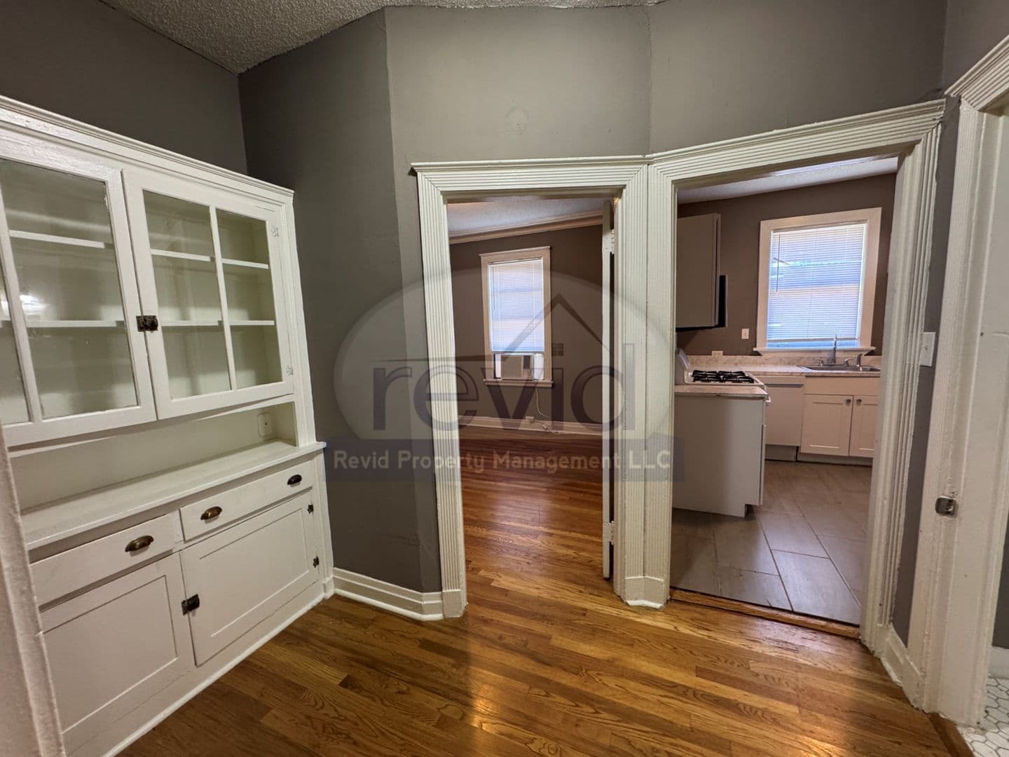 Memphis Apartment: 306 S. Cleveland Street