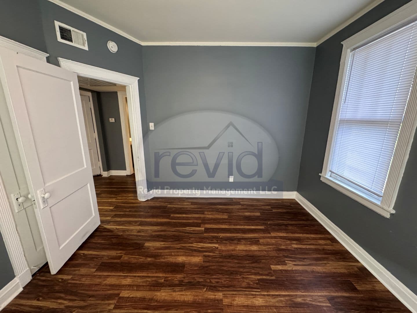 Memphis Apartment: 220 S. Cleveland St.